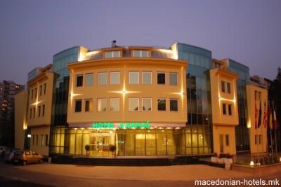 Hotel Karpos